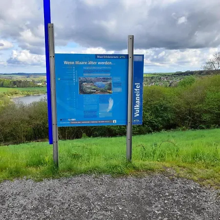 Haus Am Berg Vakantiehuis *