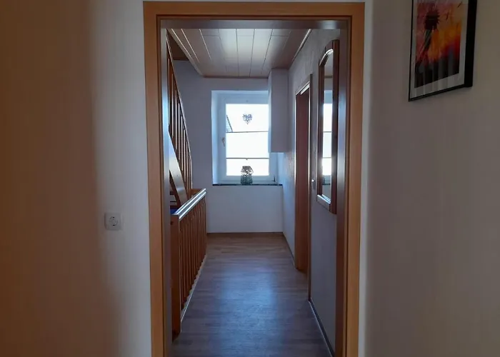 Haus Am Berg Semesterbostad